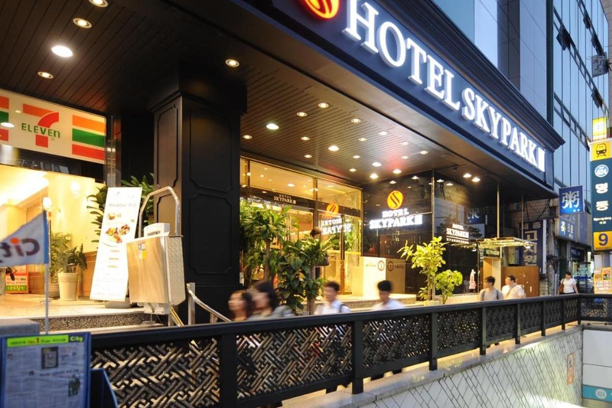 Hotel Skypark Myeongdong 3 Seoul Exterior photo