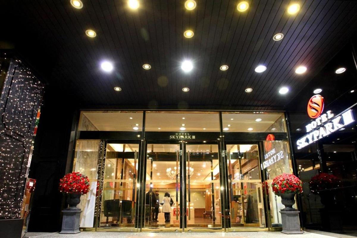 Hotel Skypark Myeongdong 3 Seoul Exterior photo