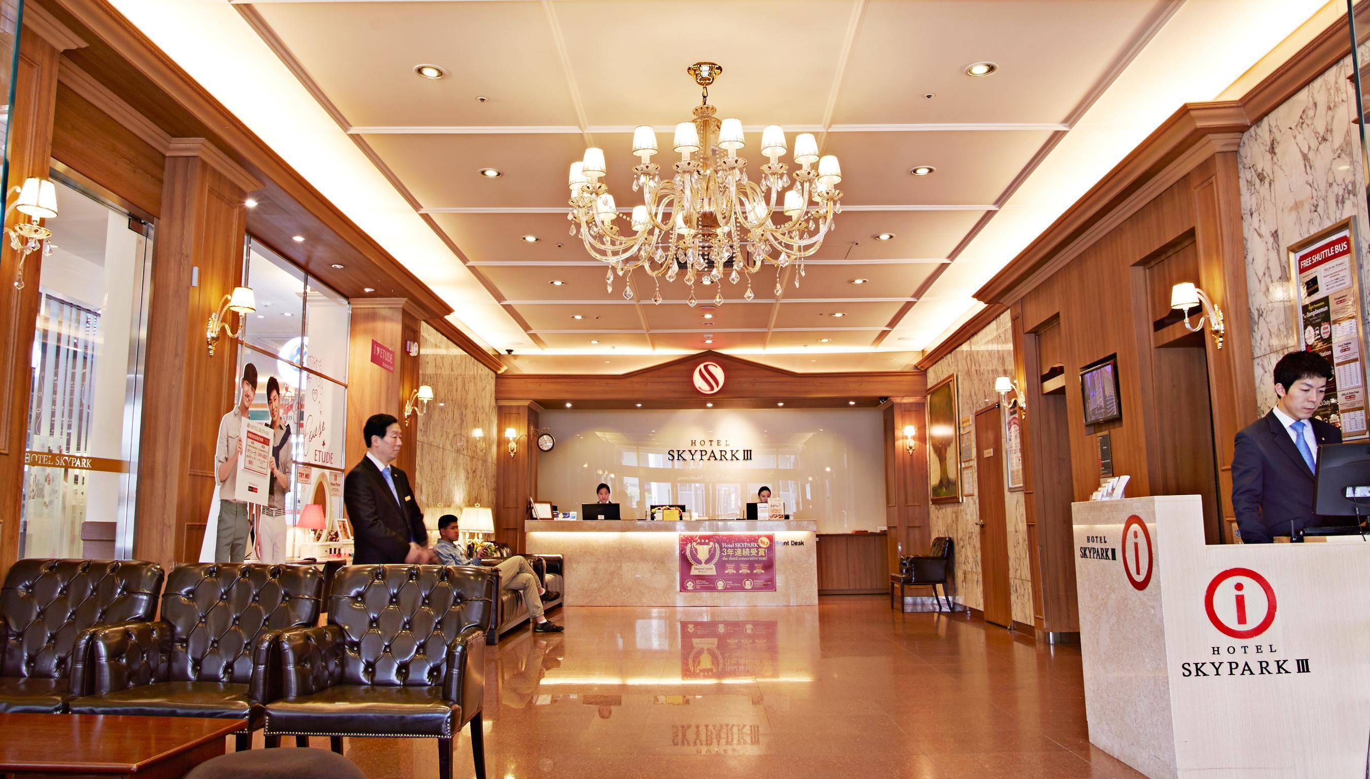 Hotel Skypark Myeongdong 3 Seoul Exterior photo